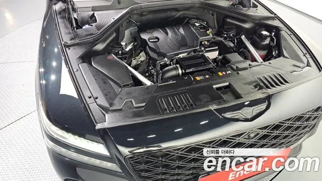 Genesis GV80 — Фото автомобиля 9