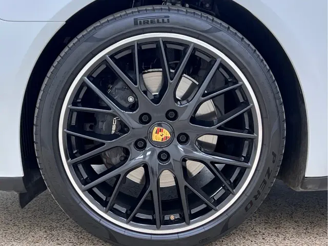 Porsche Panamera — Фото автомобиля 9