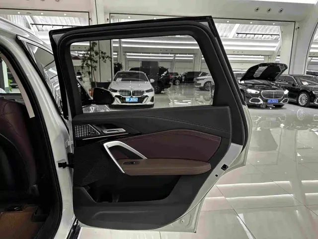 BMW X1 — Фото автомобиля 28