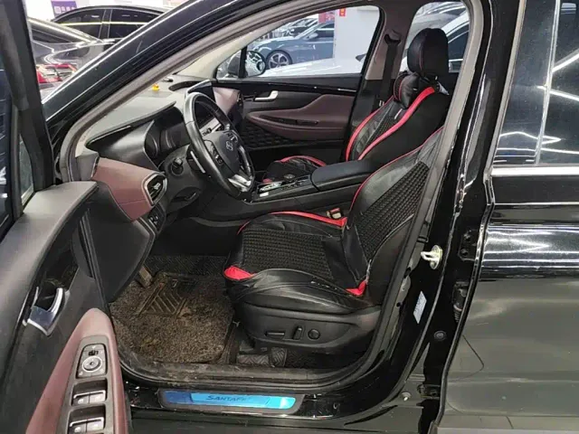 Hyundai Santa Fe — Фото автомобиля 14