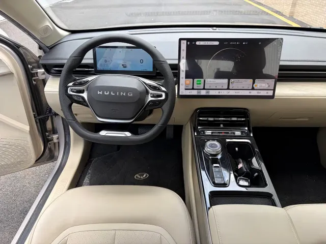 Wuling Starlight — Фото автомобиля 7