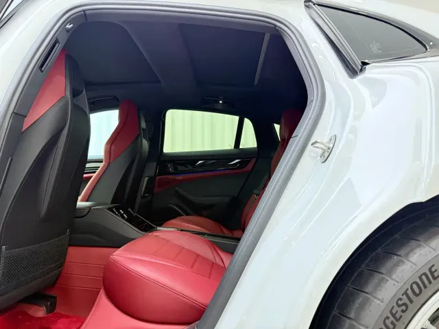 Porsche Panamera — Фото автомобиля 5