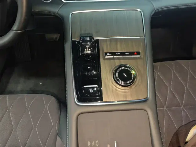 Geely Xingyue L — Фото автомобиля 13