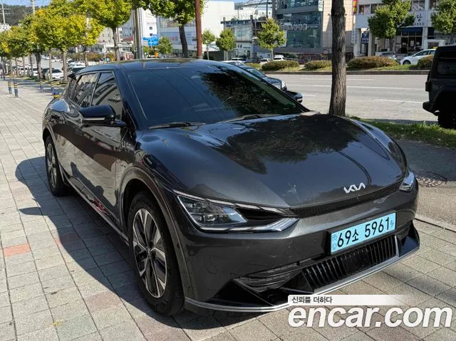 Kia EV6 — Фото автомобиля 8