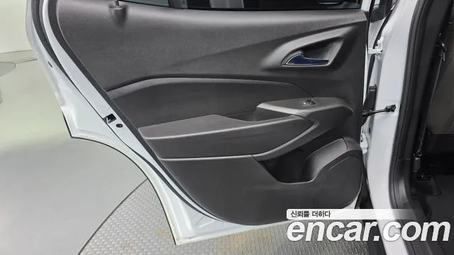 ChevroletGMDaewoo Trax Trax Кроссовер — Фото автомобиля 22