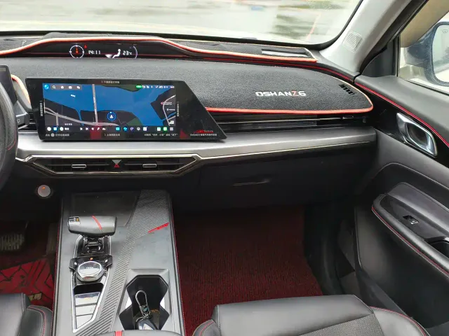 Changan Z6 — Фото автомобиля 6
