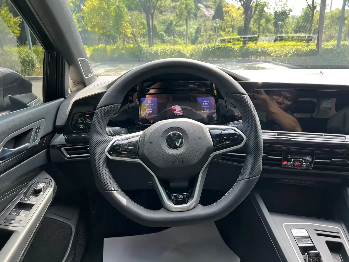 Volkswagen Golf 2021 280TSI DSG R-Line — Фото автомобиля 27