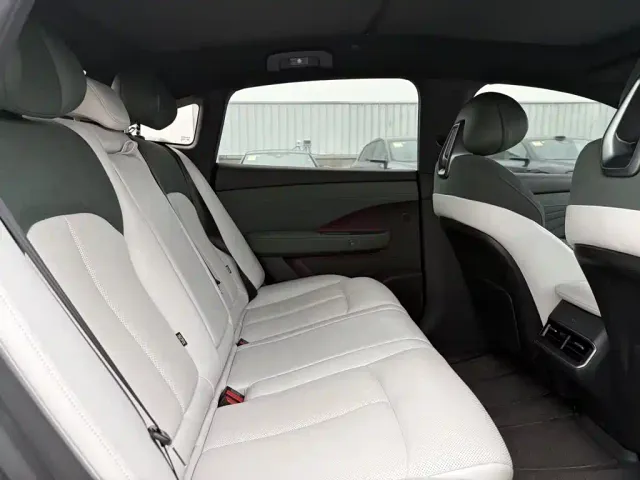 Nissan N7 — Фото автомобиля 12