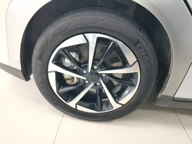GAC Aion Y — Фото автомобиля 22