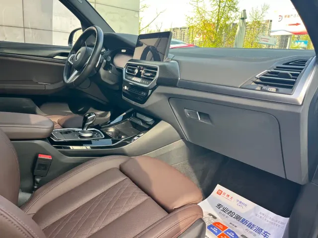 BMW X3 — Фото автомобиля 6