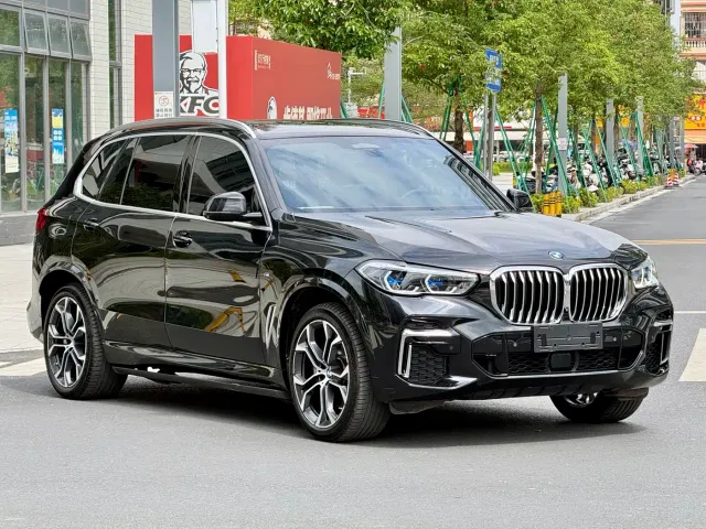 BMW X5 — Фото автомобиля 3