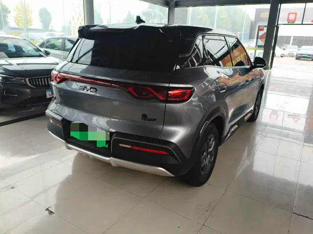 BYD Yuan UP — Фото автомобиля 6