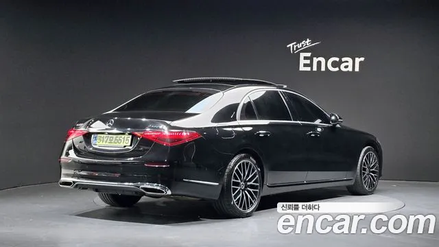 Фотография автомобиля — Mercedes-Benz S-Class W223