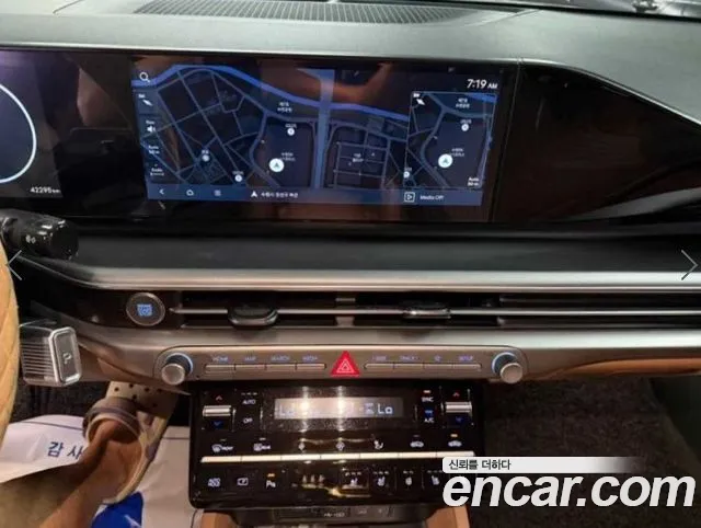 Hyundai Grandeur GN7 — Фото автомобиля 10