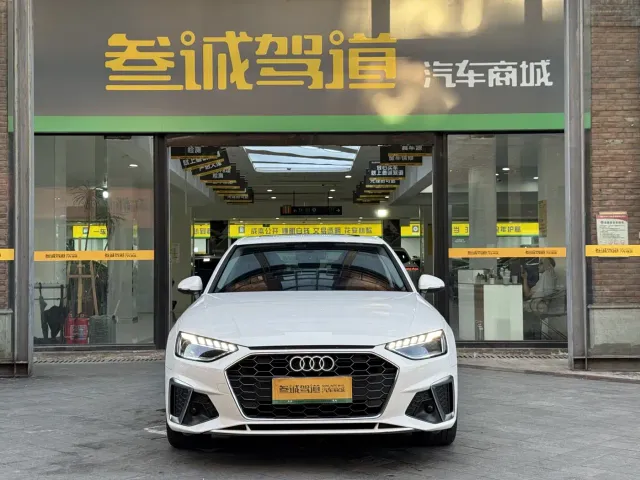 Audi A4L — Фото автомобиля 2