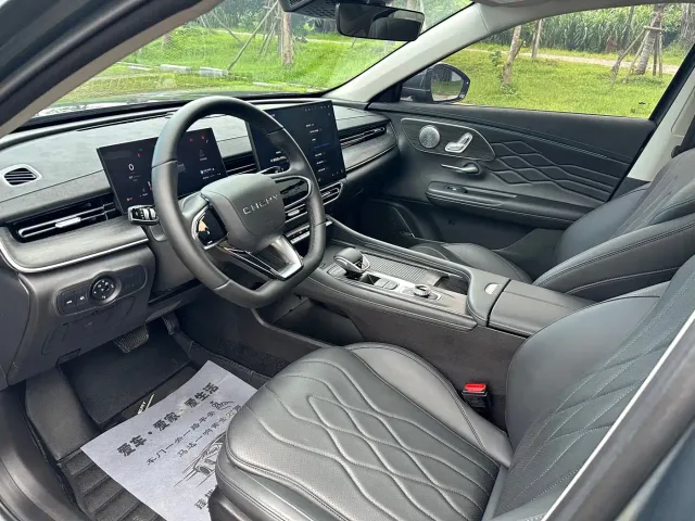 Chery Arrizo 8 PRO — Фото автомобиля 9