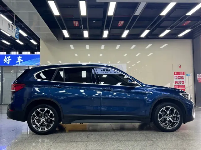 BMW X1 — Фото автомобиля 9