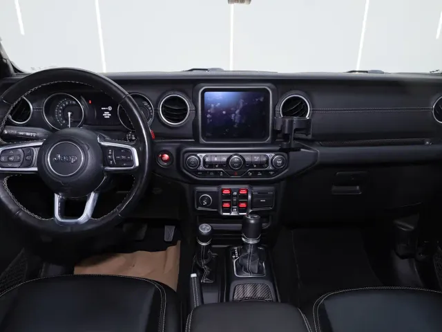Jeep Wrangler 4xe — Фото автомобиля 15