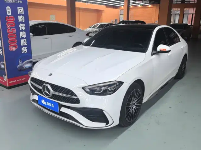 Фотография автомобиля — Mercedes-Benz C-Class