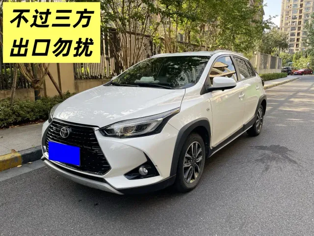 Фотография автомобиля — Toyota YARiS L Zhi Xuan