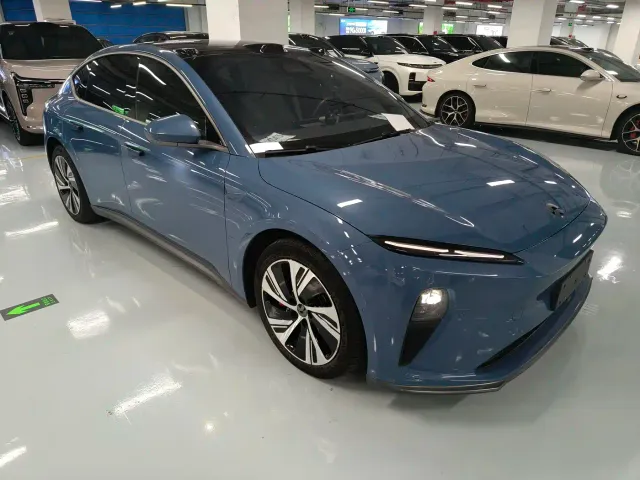 Nio ET5 — Фото автомобиля 3