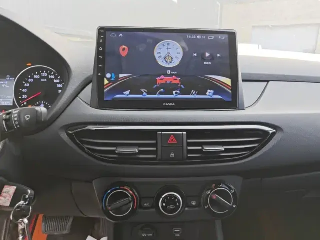 Hyundai Elantra — Фото автомобиля 12