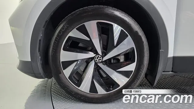 Фотография автомобиля — Volkswagen ID.4