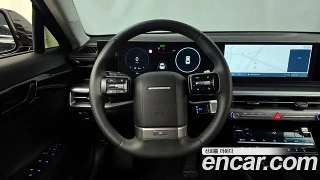 Hyundai Grandeur Grandeur (GN7) 2.5 Бензин 2WD — Фото автомобиля 13