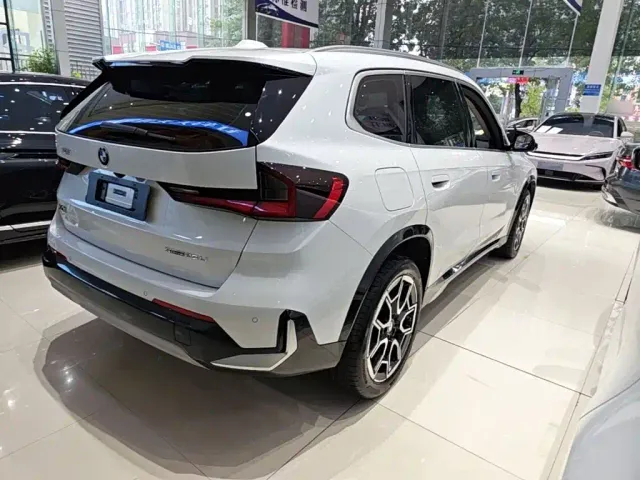 BMW X1 — Фото автомобиля 6