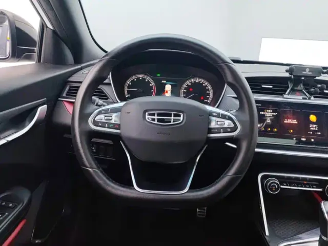 Geely Binrui — Фото автомобиля 15