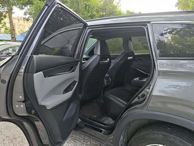 Changan Changan CS75 PLUS 2022 2nd Gen 2.0T Automatic Premium — Фото автомобиля 11