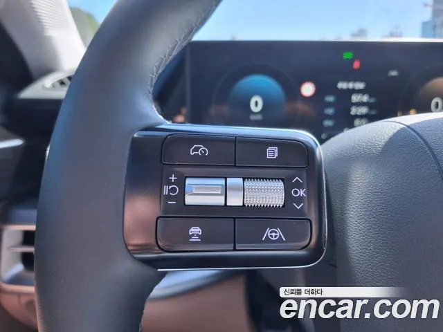 Hyundai Grandeur GN7 — Фото автомобиля 16