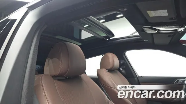 BMW X6 xDrive40i M Sport — Фото автомобиля 17