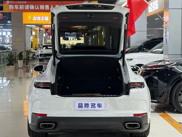 Porsche Panamera 2024 Panamera 2.9T — Фото автомобиля 6