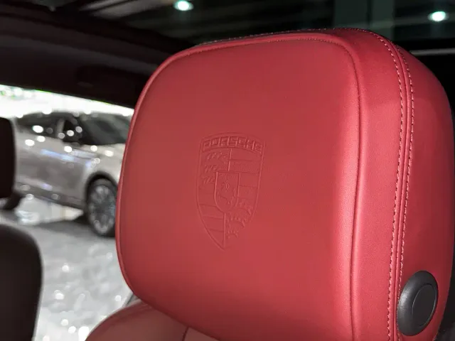 Porsche Macan — Фото автомобиля 11