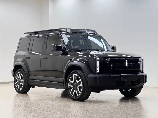 iCAR 03 — Фото автомобиля 3