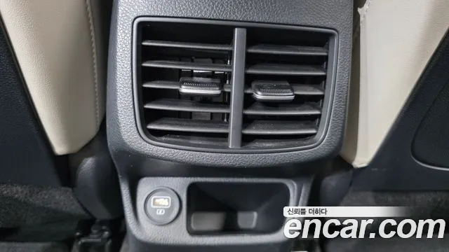 Kia Seltos Seltos Бензин 1.6 турбо 2WD — Фото автомобиля 18