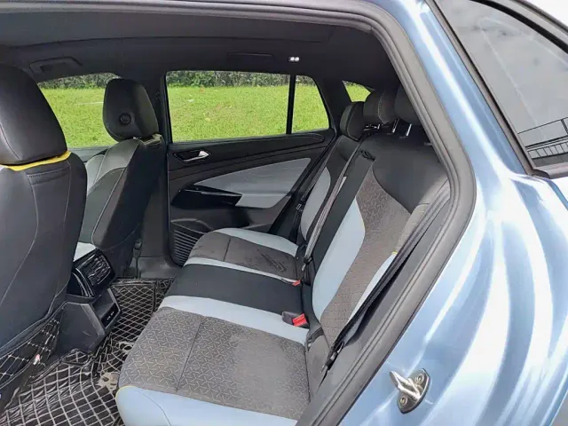 Volkswagen Volkswagen ID.4 X 2021 Pro Ultimate Long Range Edition — Фото автомобиля 8