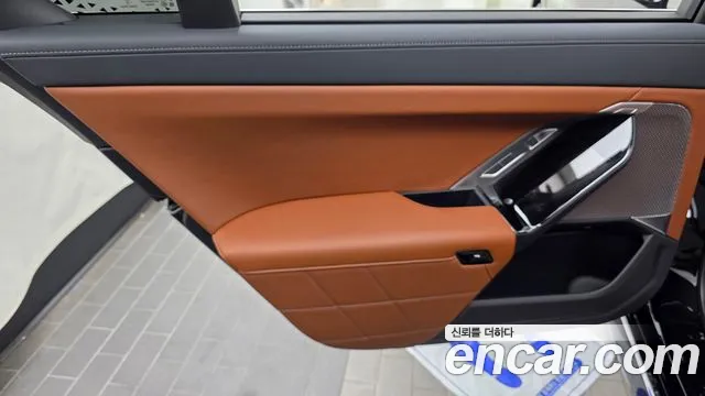 BMW 7-Series 7 серия (G70) 740i xDrive M Sport — Фото автомобиля 25