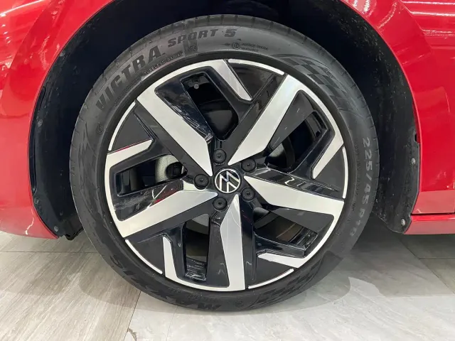 Volkswagen Lamando — Фото автомобиля 10