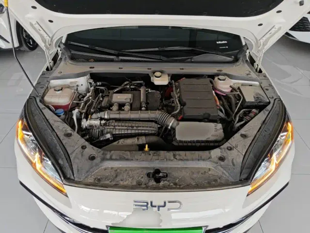 BYD Seal 06 — Фото автомобиля 19