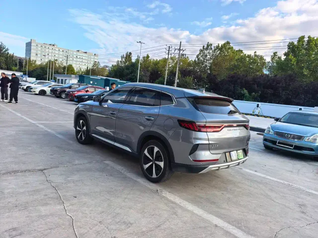 BYD Song PLUS — Фото автомобиля 10