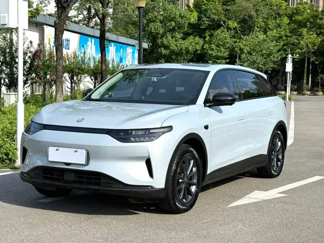 Фотография автомобиля — Leapmotor C11