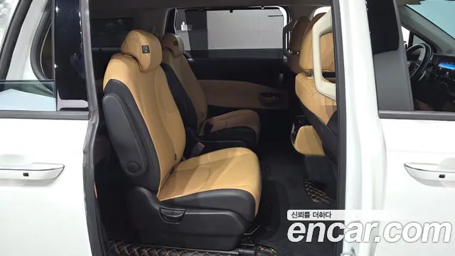Kia Canival Carnival 4 поколение Бензин 9 мест Noblesse — Фото автомобиля 11