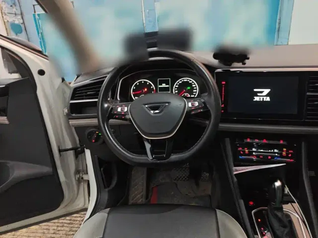 Jetta VS7 — Фото автомобиля 11