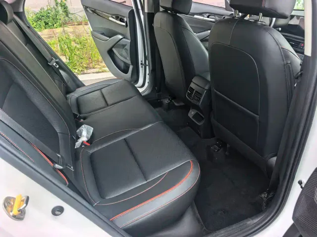 Kia Seltos — Фото автомобиля 8