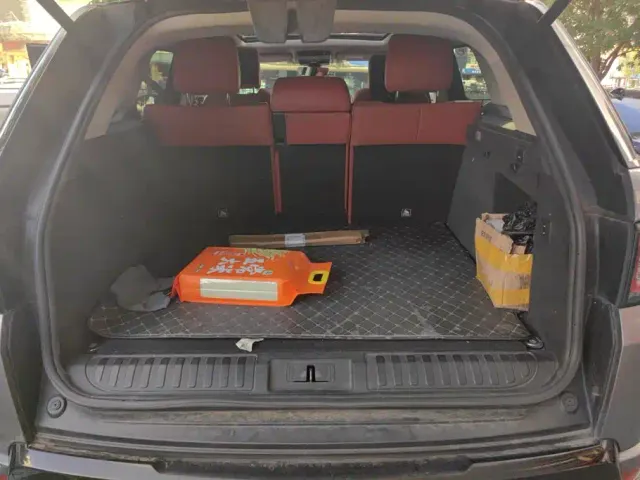 Land Rover Range Rover Sport — Фото автомобиля 4