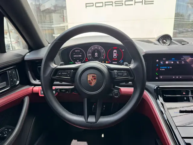 Porsche Panamera — Фото автомобиля 19