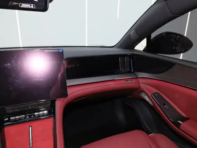 Denza Z9GT — Фото автомобиля 27