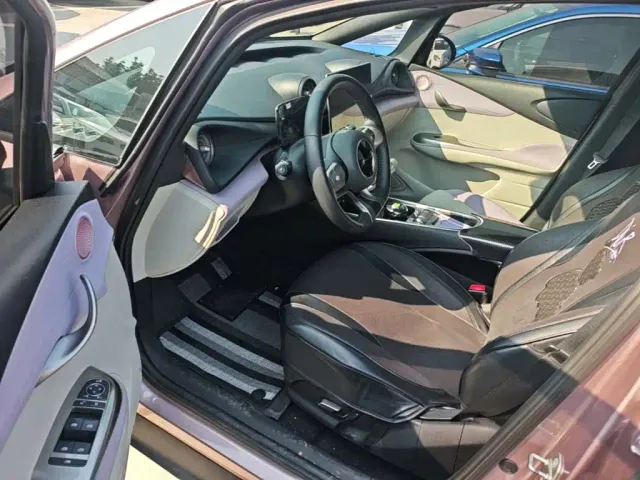 BYD Dolphin — Фото автомобиля 15